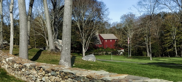 A house in one of the Hamden neighborhoods