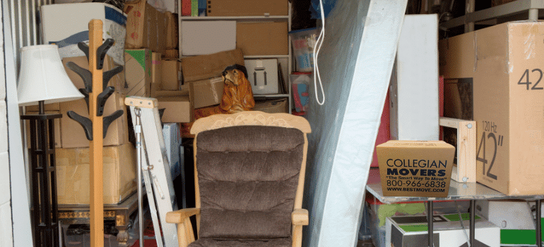 Secure storage solutions in Connecticut by Collegian Movers to help declutter and organize your home